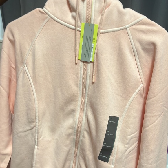 all in motion sweater with thumb hole cuffs and side pockets - Picture 4 of 6